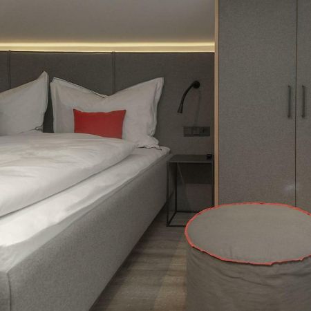 Appartements Erwin & Eleonore Huettl - Penthouse Neukirchen am Großvenediger エクステリア 写真